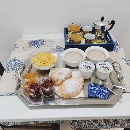 La Rondine Bed & Breakfast *