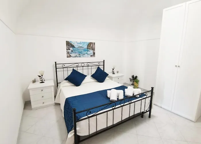 La Rondine Bed & Breakfast Massa Lubrense