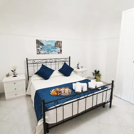 La Rondine Bed & Breakfast Massa Lubrense